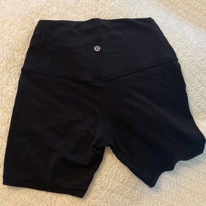Lululemon align biker short